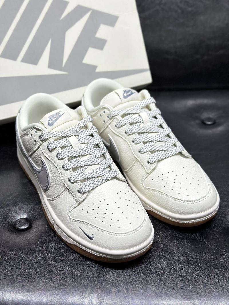 Nike Dunk Shoes